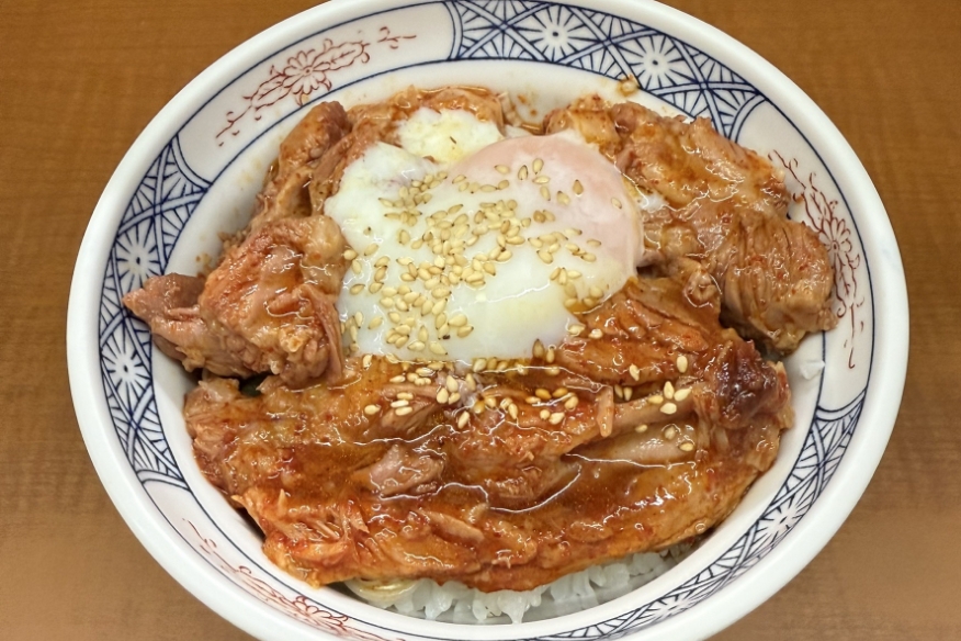 ホルモン丼